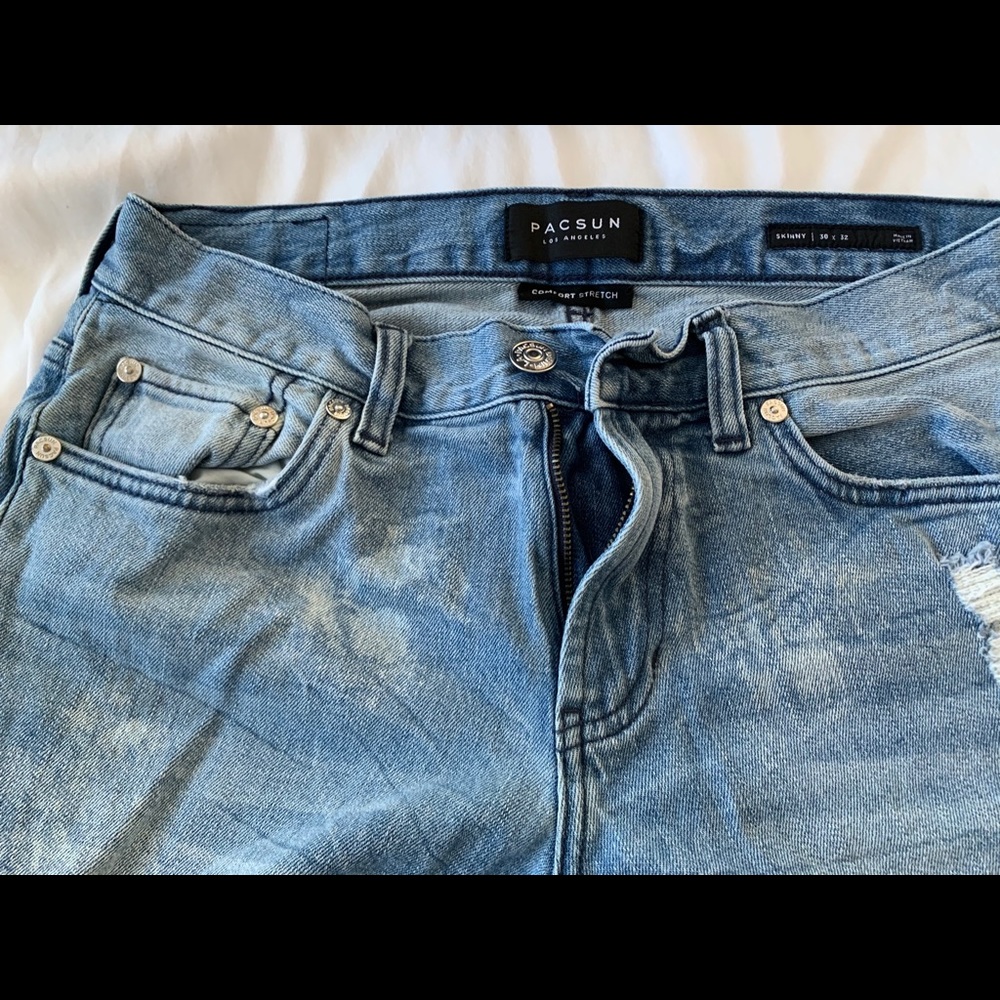 Men’s PAC Sun destroyed jeans
